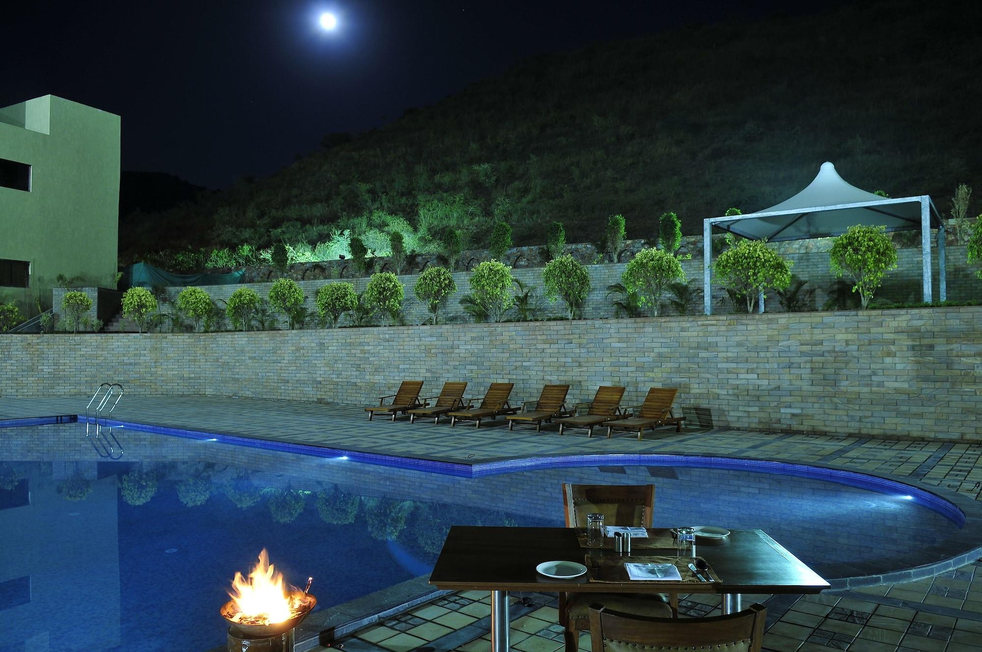 Cambay Resort, Udajpur Zewnętrze zdjęcie